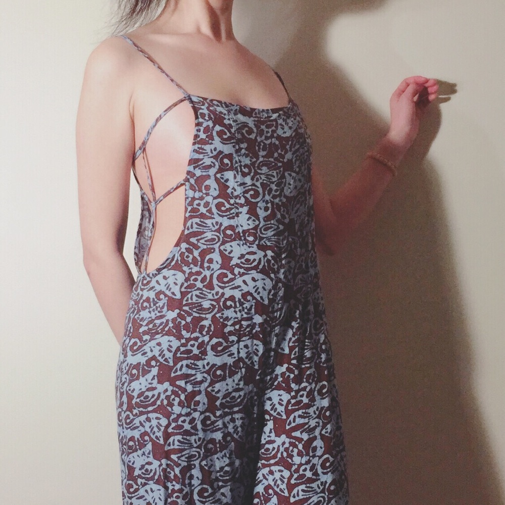 [SALE]Urban Outfitters side cut-out Jumpsuit